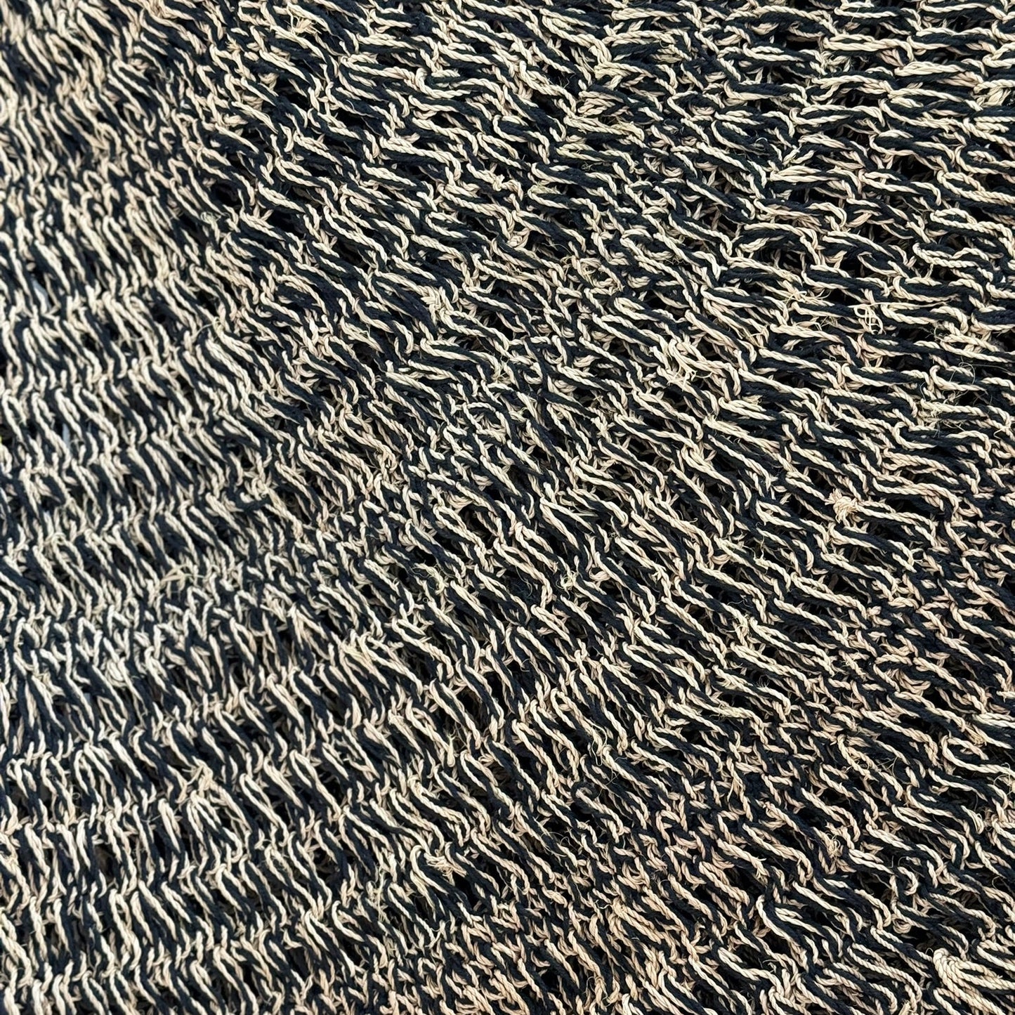 Maya Natural Round Rug – Handwoven Neutral Fiber Area Rug