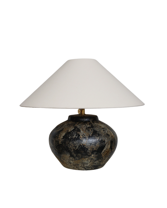 Margot Terracotta Table Lamp – Hand-Shaped Artisanal Lighting