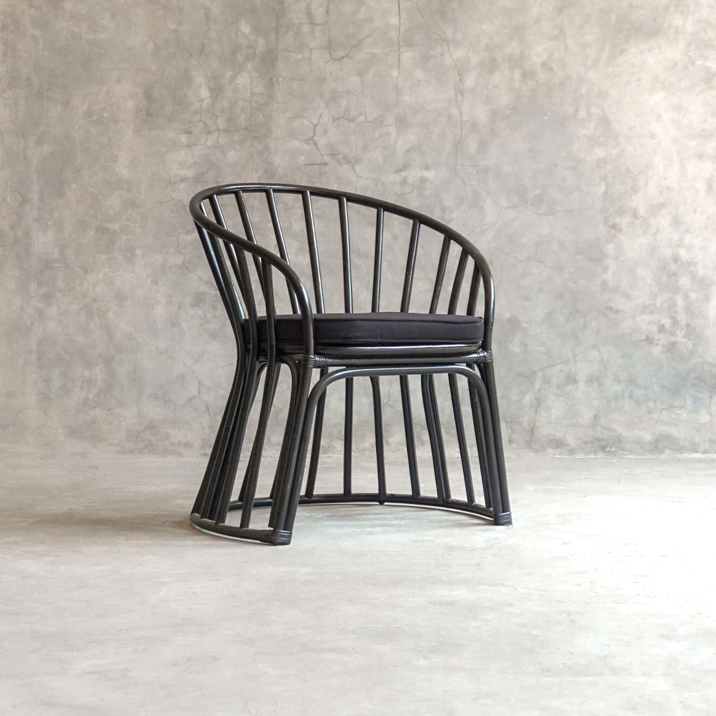PERLA OCCASIONAL CHAIR︱ Black