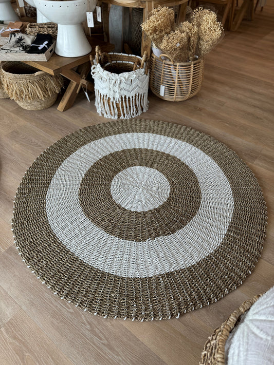 Oasis Handwoven Seagrass Round Rug