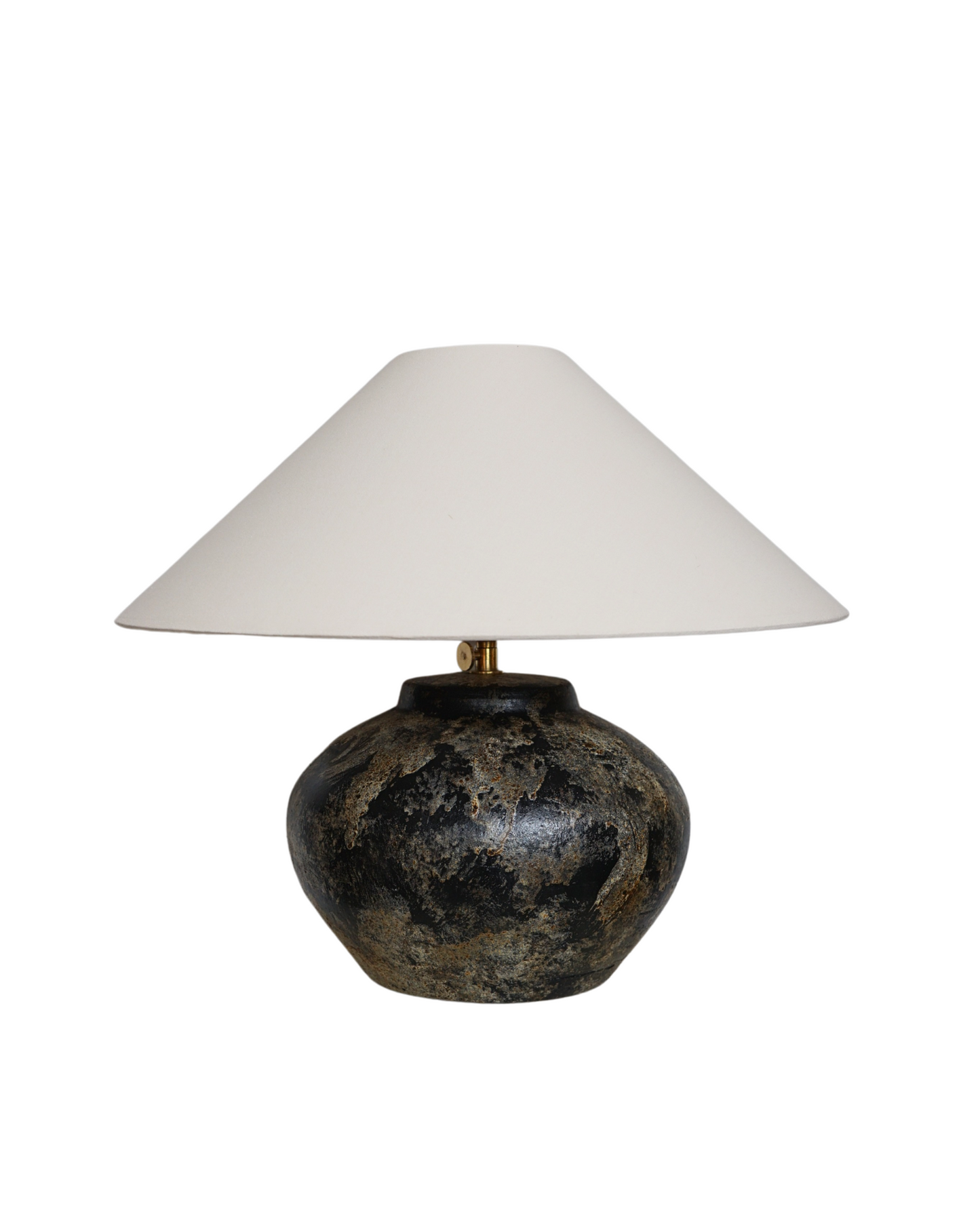 Margot Terracotta Table Lamp – Hand-Shaped Artisanal Lighting